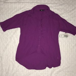 4/$15 NWT Apt. 9 cold shoulder button up